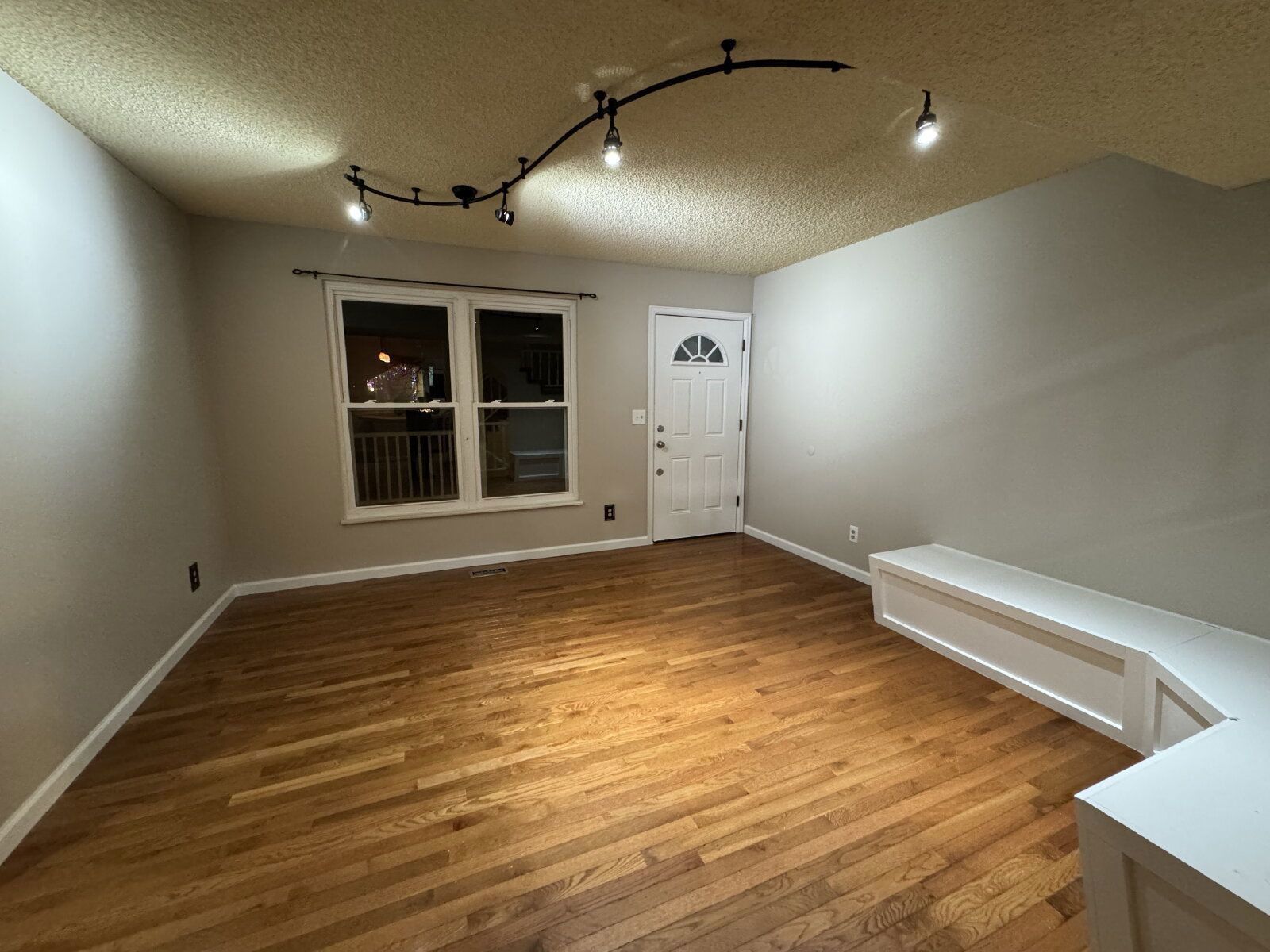 Comfy 3-Bedroom Home in Castle Rock property image