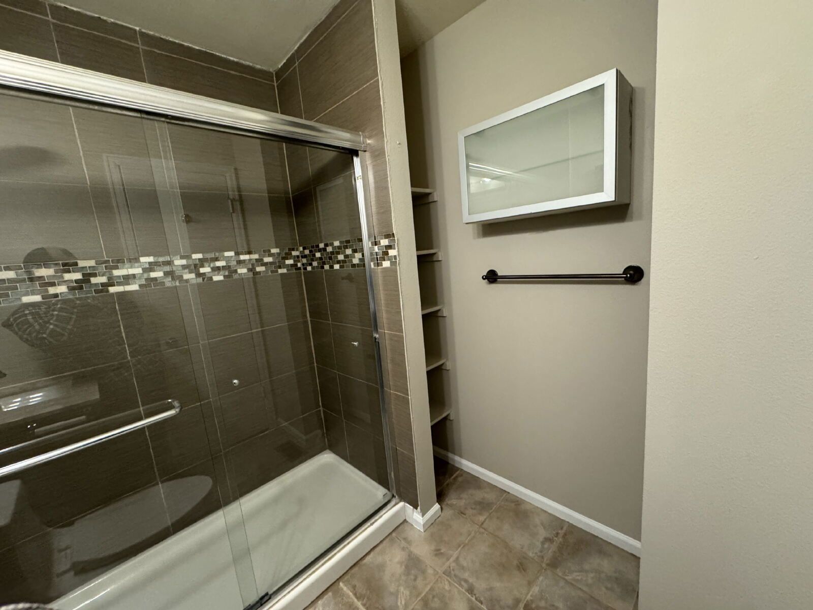 Comfy 3-Bedroom Home in Castle Rock property image