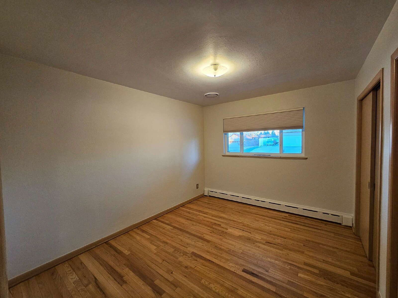 Spacious 5-Bedroom Lakewood Home with Finished Basement & Fenced Yard property image