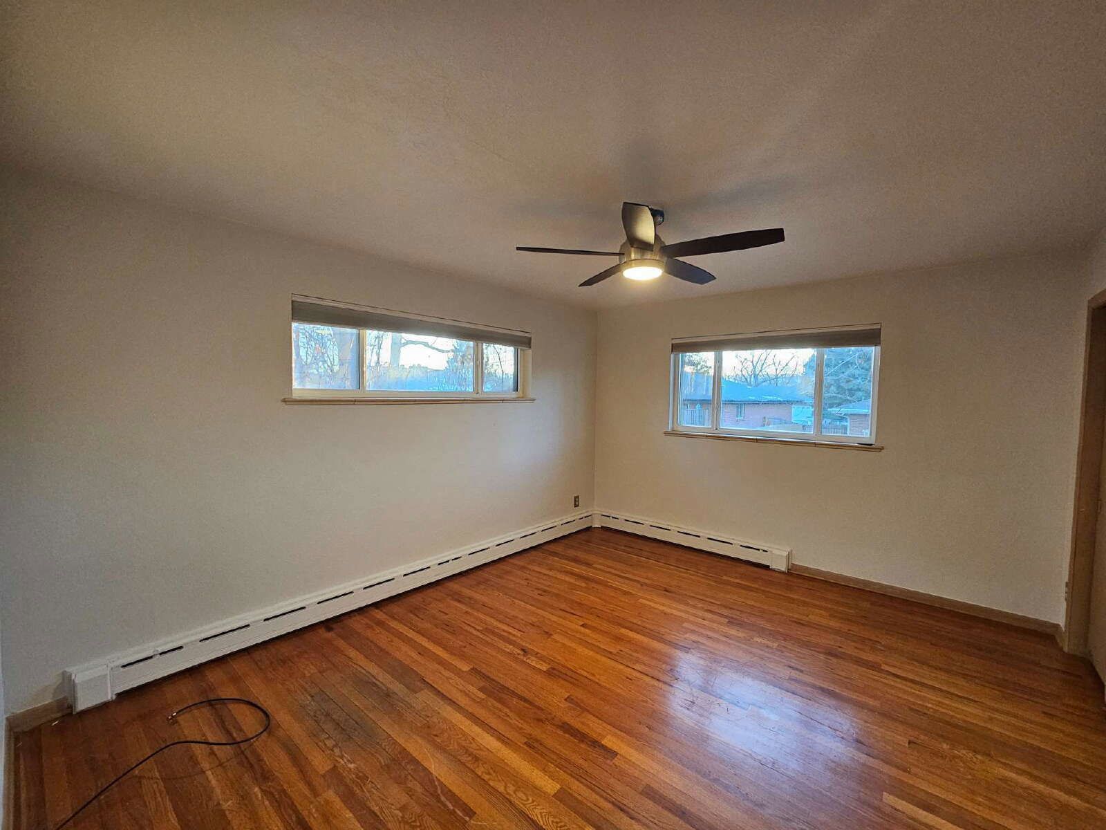 Spacious 5-Bedroom Lakewood Home with Finished Basement & Fenced Yard property image